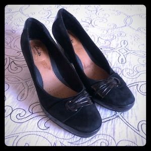 Clark’s Artisan Black Suede & Leather Heel Pumps